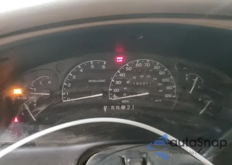 2000 Ford Explorer Xlt из США, поврежденный, VIN 1FMZU63E4YUA56190